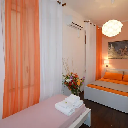 A' To Casa Couette-café *